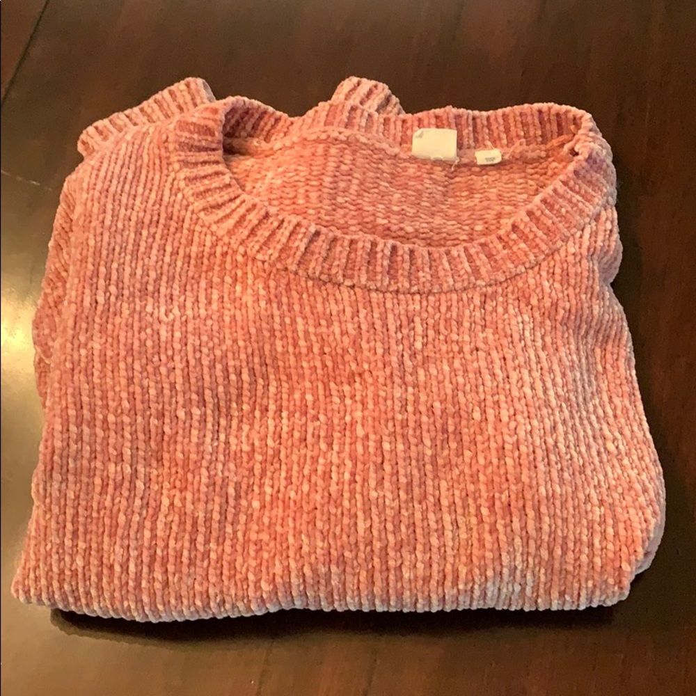 Pink knit GAP sweater